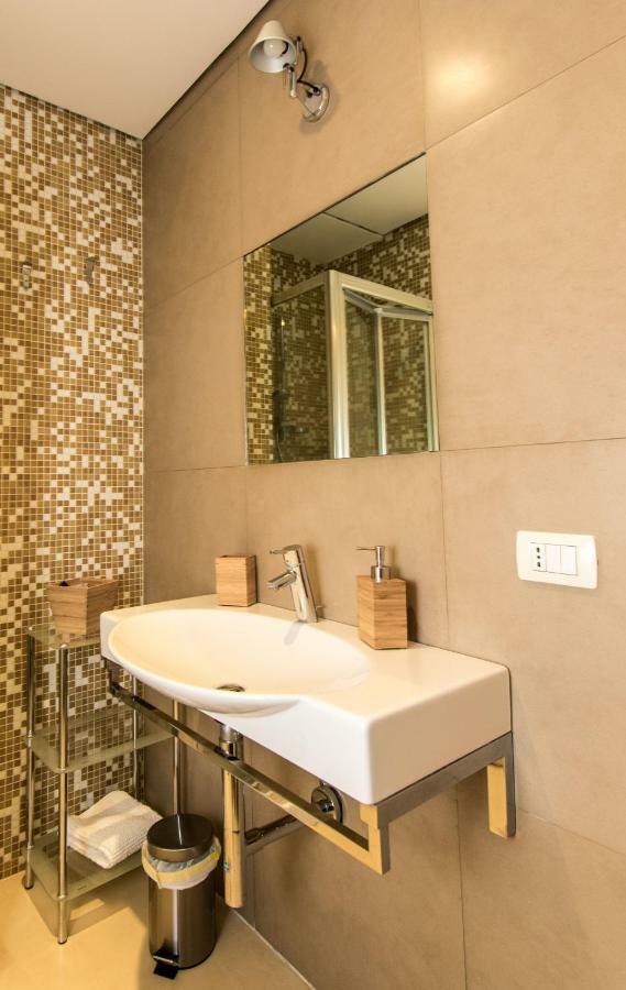 Etnart Gallery House Катания Экстерьер фото